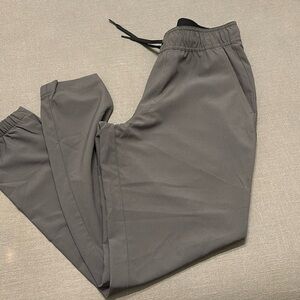 Travis Mathew joggers size small